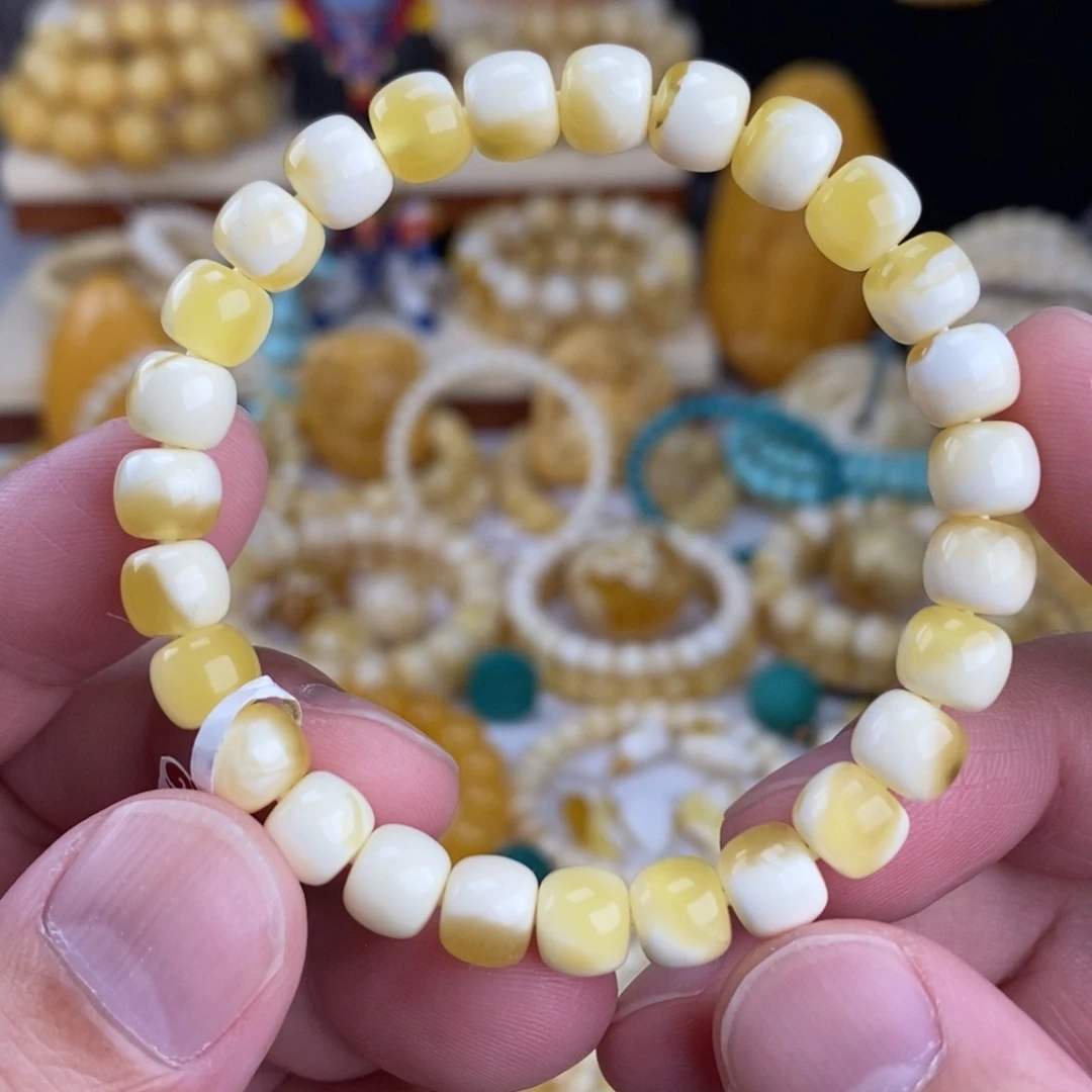 蜜蜡未镶嵌手链瓷白溶洞妖花7.9mm