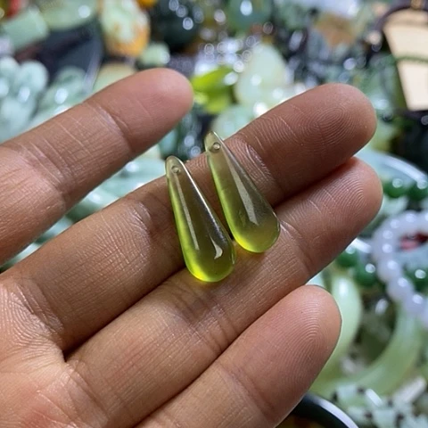 岫玉耳环未镶嵌一对