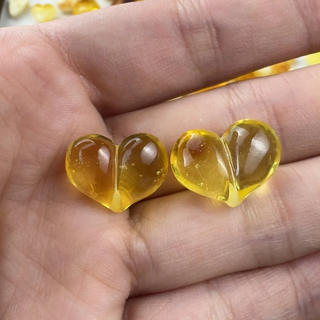 蜜蜡未镶嵌珠宝奇石微粉一对