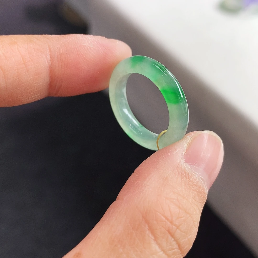 翡翠未镶嵌戒指10-11号