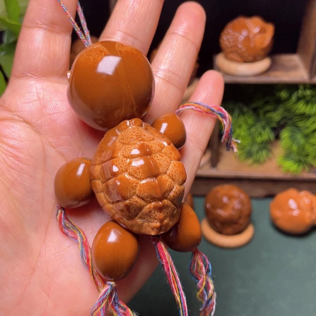 把件橄榄核富贵人生