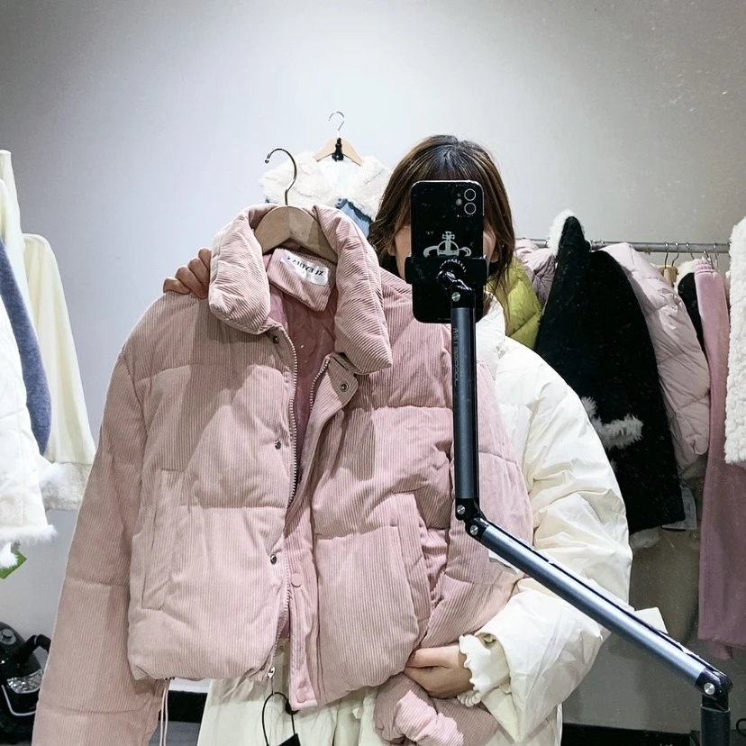 【闪购商品】粉色外套