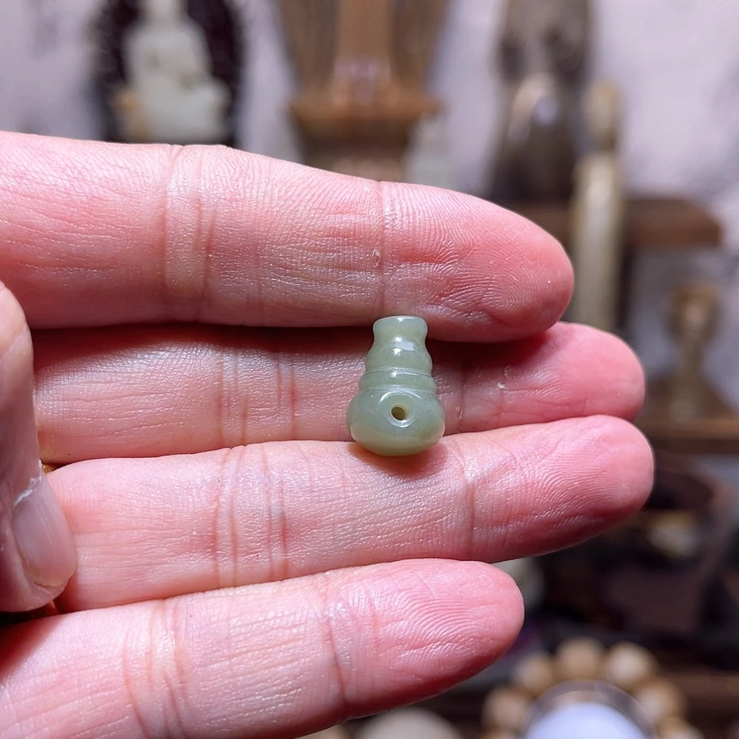 和田玉未镶嵌挂件千***鹰