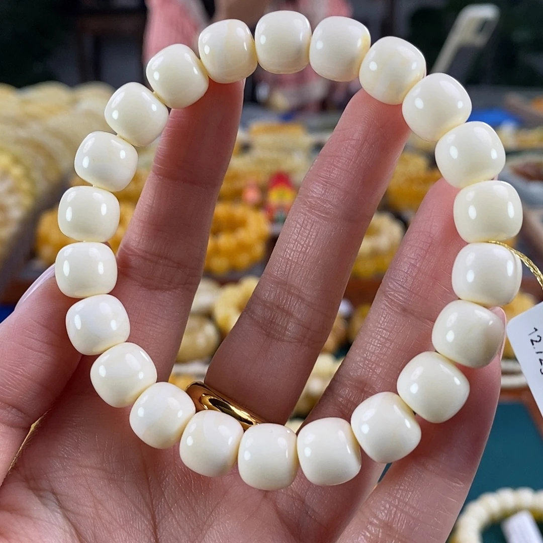 琥珀未镶嵌珠宝奇石10 12.72 瓷白同料