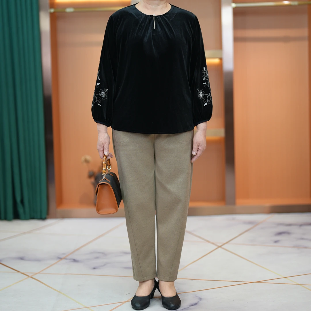 大码妈妈装圆领珍珠金丝绒小衫2025春新款中老年洋气袖口绣花上衣