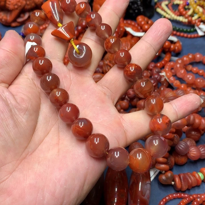 南红玛瑙未镶嵌把件