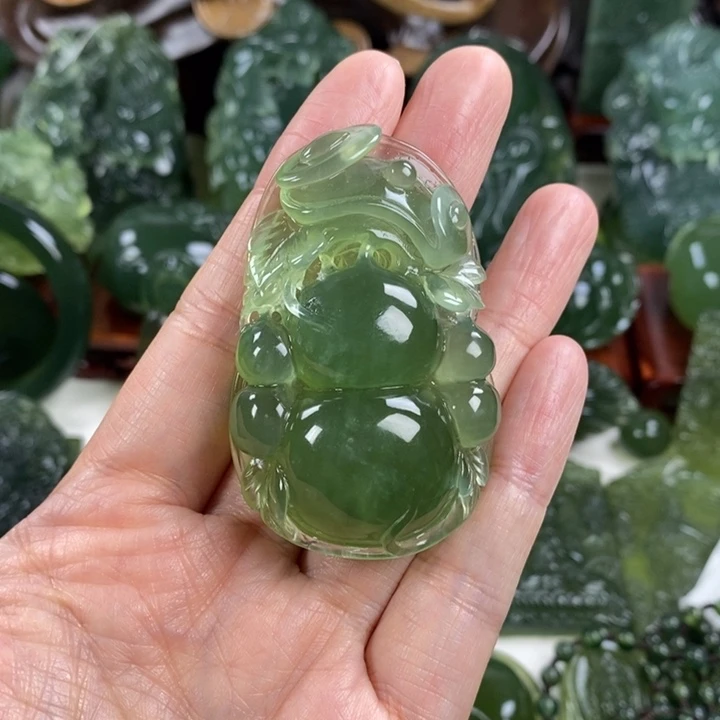 咫***涯岫玉未镶嵌挂件挂件