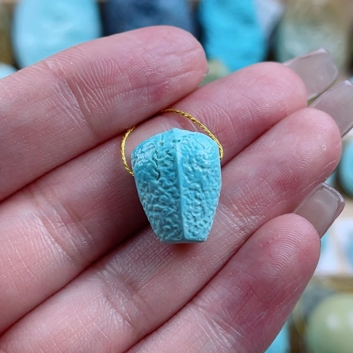 绿松石未镶嵌珠宝奇石12.6mm