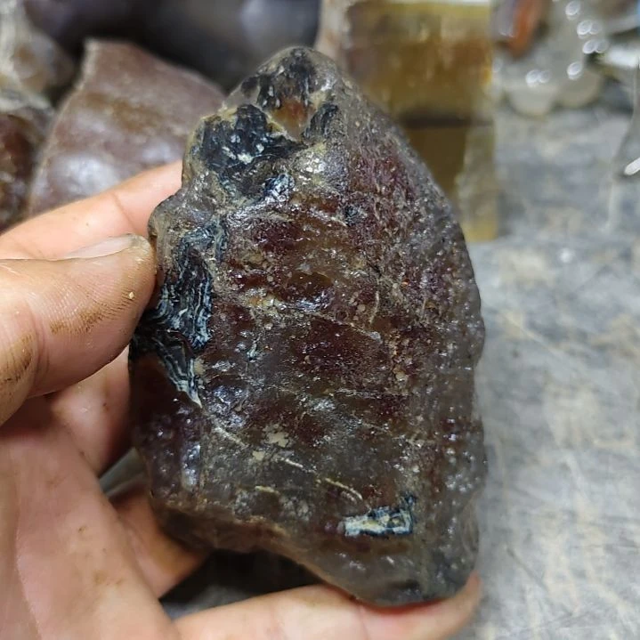 6***万玛瑙/玉髓原石未镶嵌