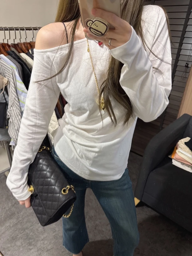 【思含】早春新款设计感露肩纯色时尚长袖T