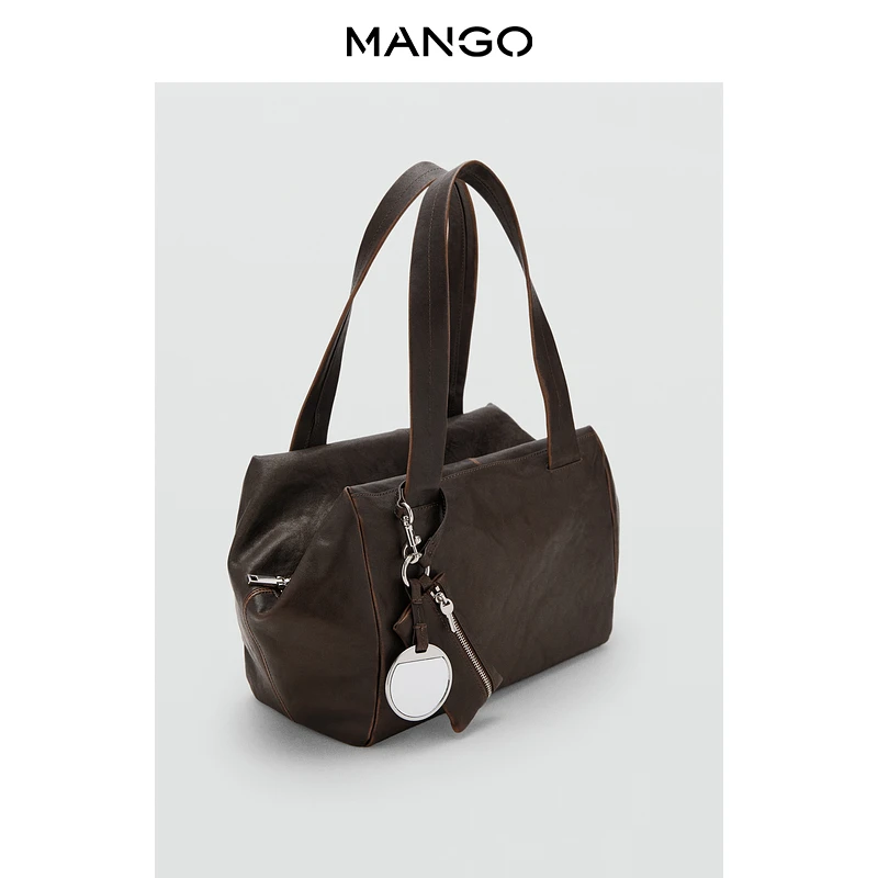 MANGO女装包包2025秋装新款牛皮带挂饰大容量时尚百搭皮革肩包