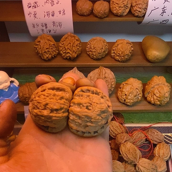小***袄闷白精修38.38.32福利