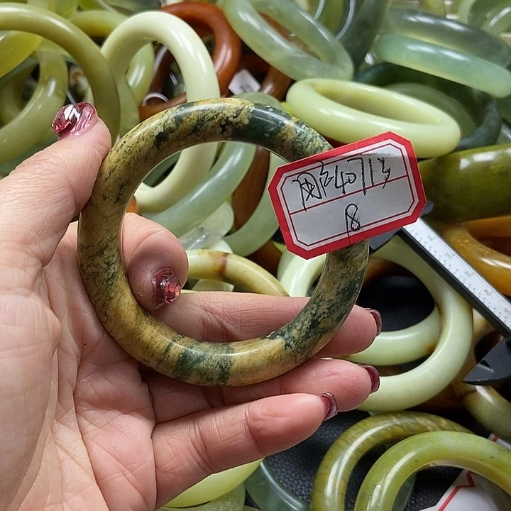 蛇纹石玉手镯未镶嵌用****7