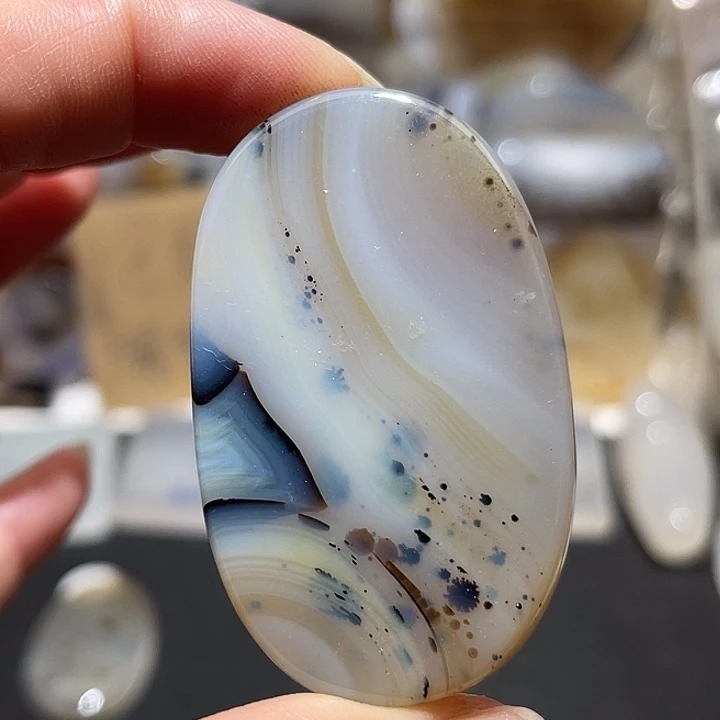 未镶嵌颈饰玛瑙/玉髓