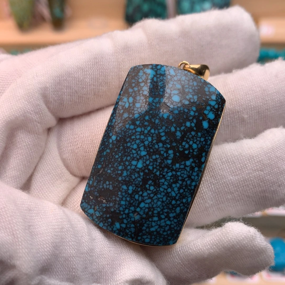 18K金镶嵌绿松石配饰