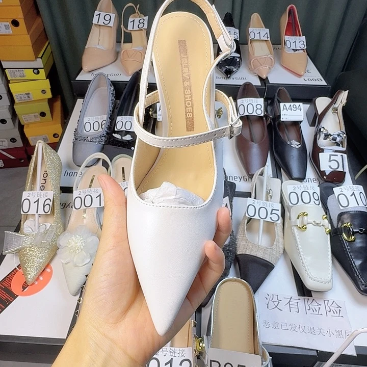 白色高跟33码哑光