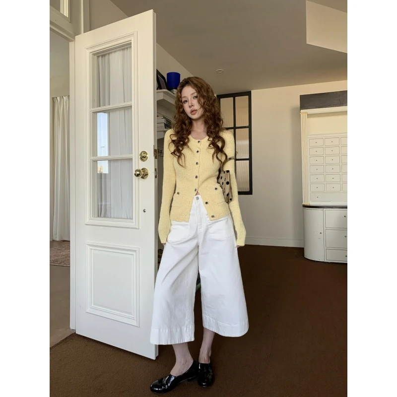 小众复古慵懒风修身显瘦百搭针织衫女2025新款宽松减龄白色休闲裤