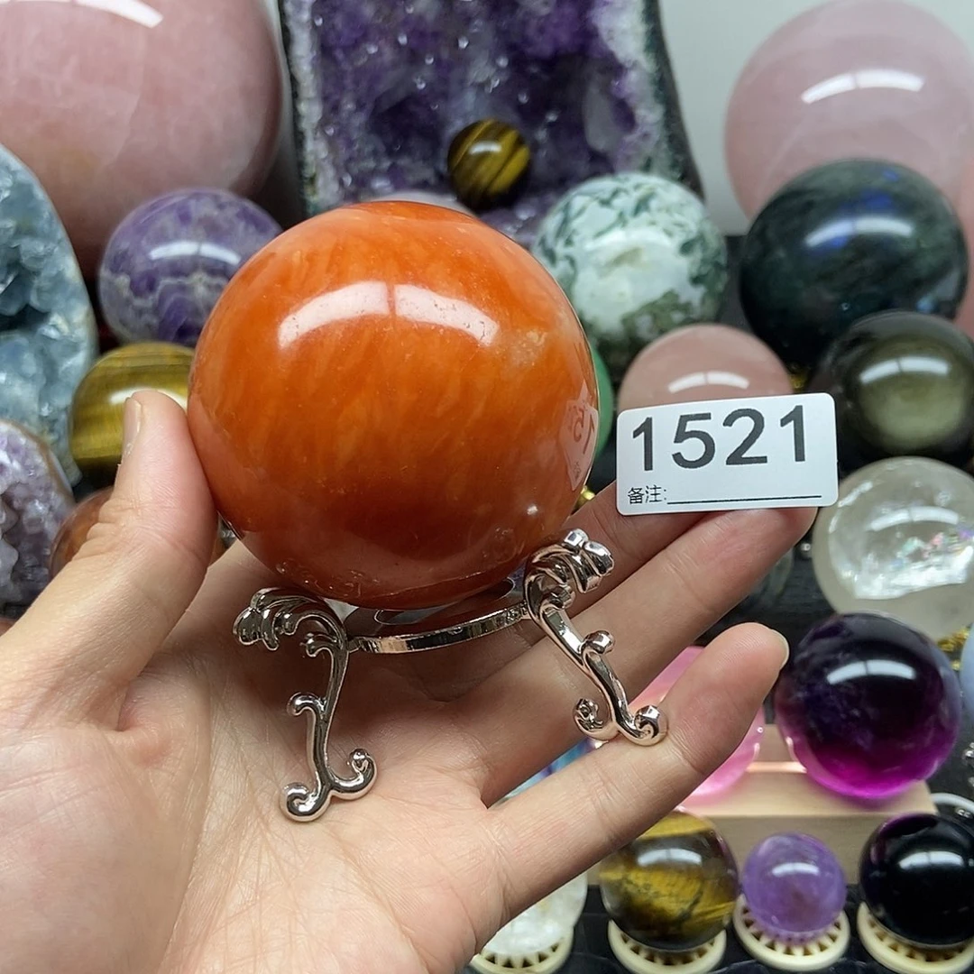 水晶摆件未镶嵌好**宝摆件