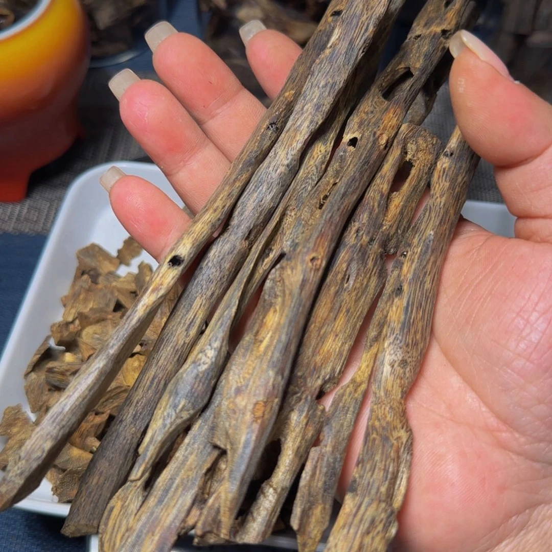 树脂制品春*树脂制品，金沙叶64.9克