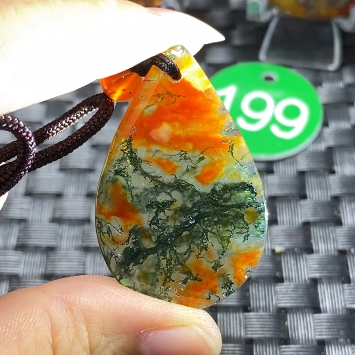 未镶嵌颈饰玛瑙/玉髓霞