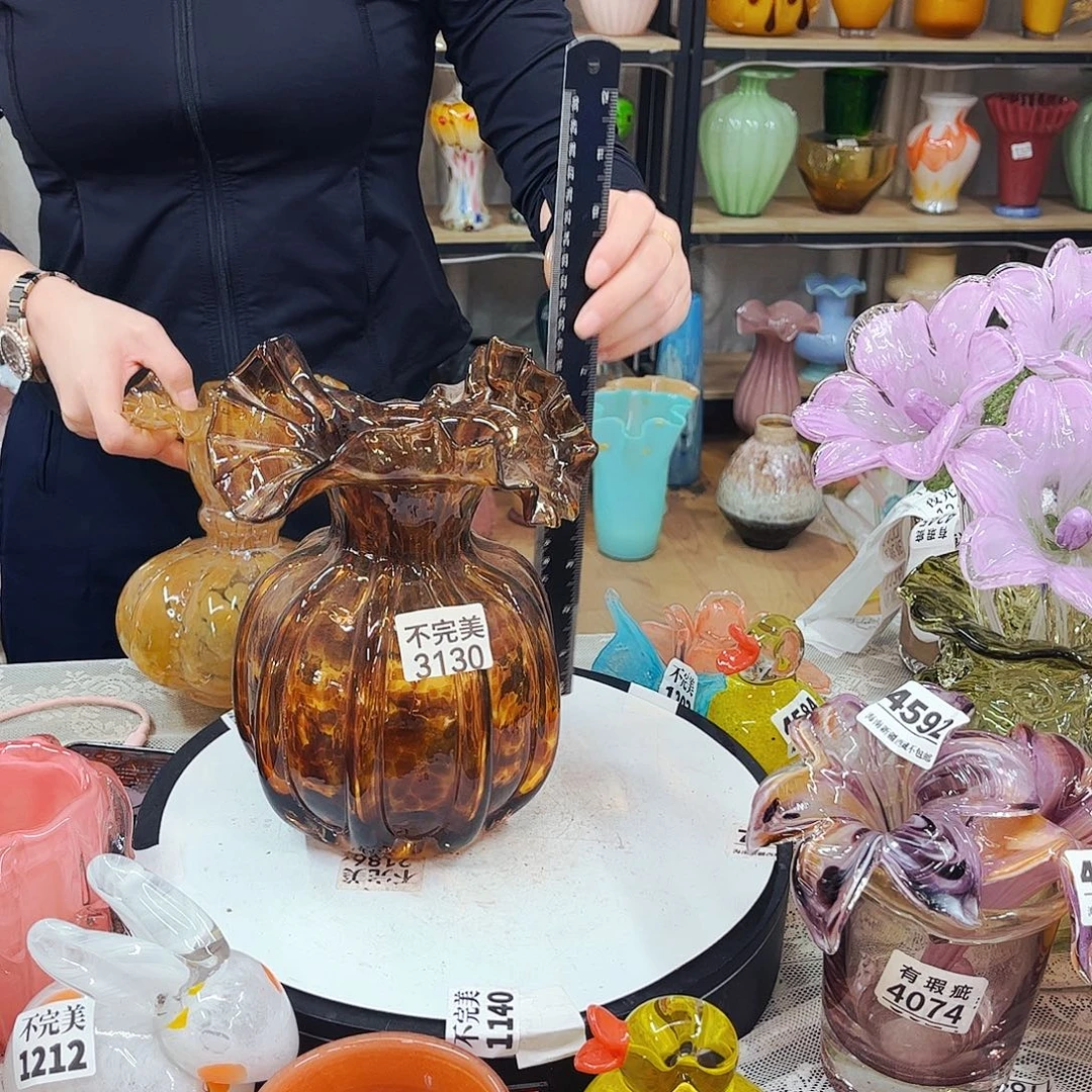 3130 家悦琉璃工艺品不完美