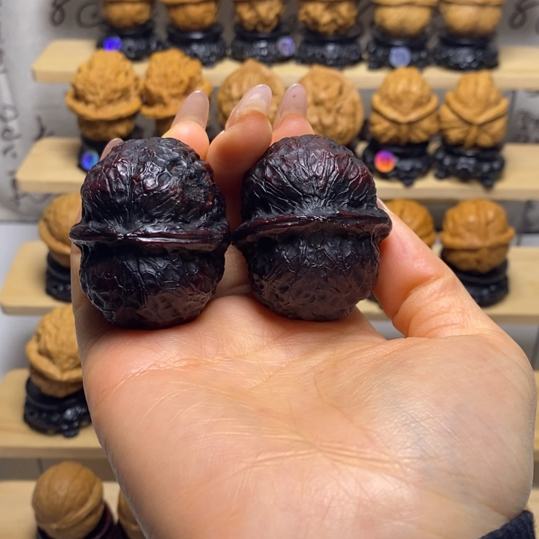 阿***绅文玩核桃把件玉罗汉y3