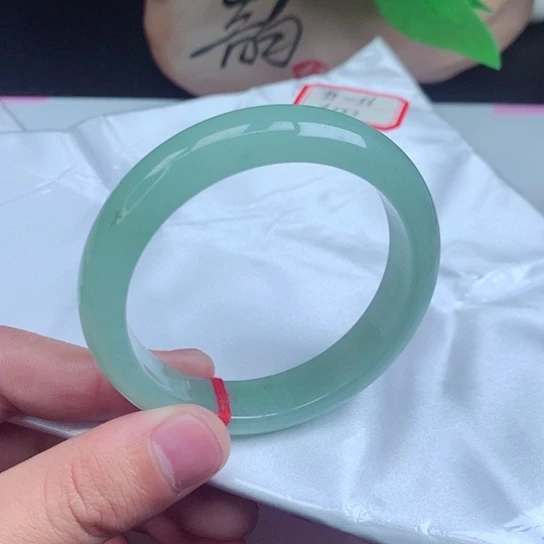 翡翠手镯未镶嵌正圈067