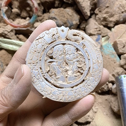瓷片瓷器紫砂壶摆件