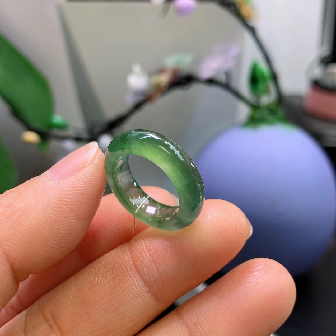 8-9圈口缅甸天然翡翠A货冰绿戒指232#
