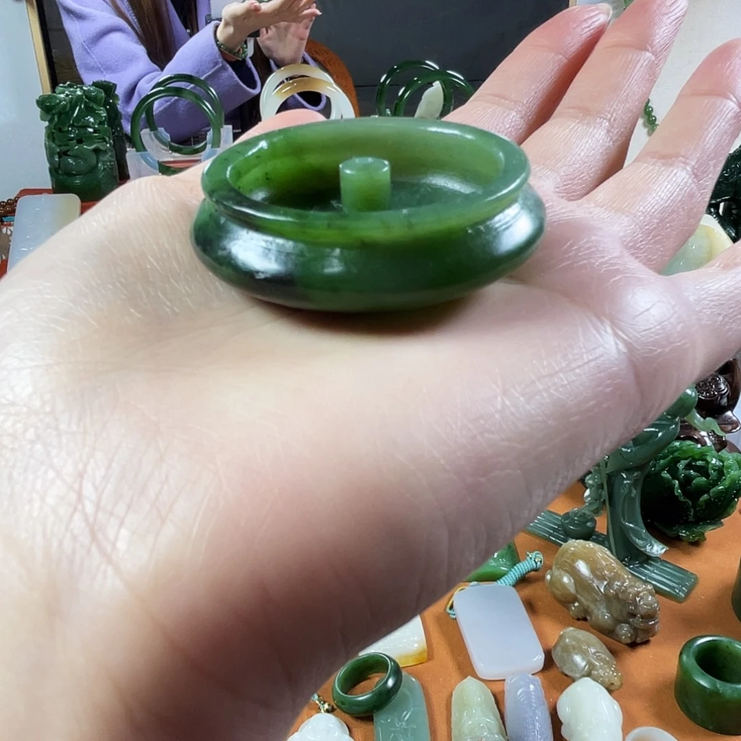 和田玉（碧玉）未镶嵌摆件