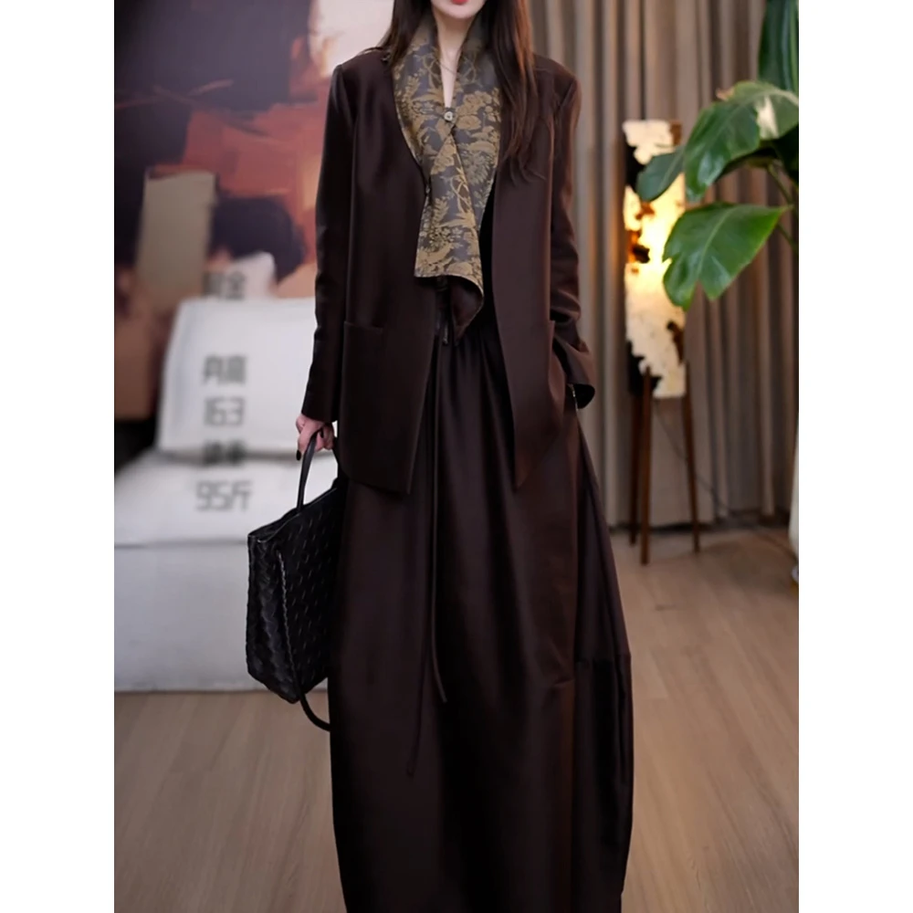 轻奢高级感优雅裙套装2025秋季新款时尚百搭显瘦开衫+洋气半身裙