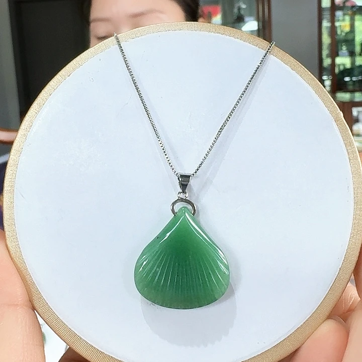 密玉（石英质玉）未镶嵌颈饰