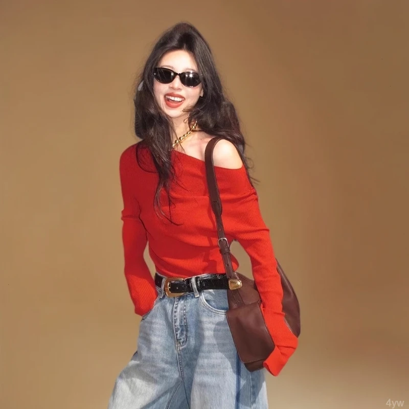 款减龄撞小众好看领不2025t恤夏韩超火红色上衣穿斜肩超单独特系