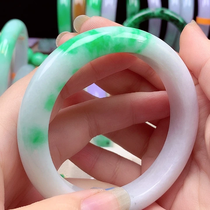 未镶嵌手镯翡翠翡翠手镯