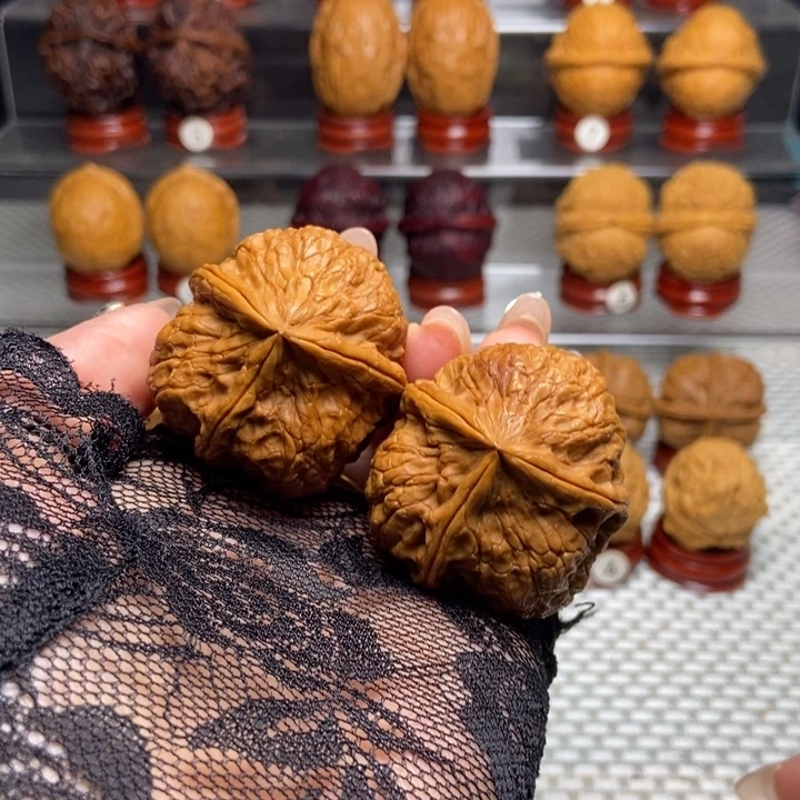 文玩核桃把件23南诏铁印三棱