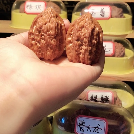 文玩核桃把件壁虎
