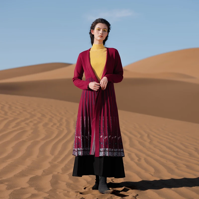 生活在左多色渐变毛织外套提花显瘦气质中长款传统修身秋冬开衫女