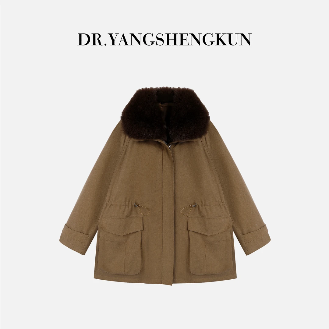 杨圣坤2025冬季新品狐狸毛领工装派克90鹅绒羽绒服外套S825112101