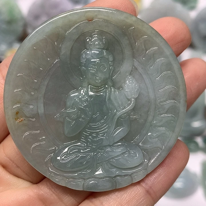 翡翠未镶嵌颈饰大势至菩萨福利