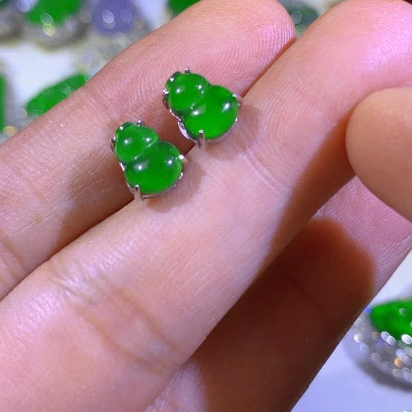 【闪购商品】翡翠挂件银S925镶嵌天然翡翠