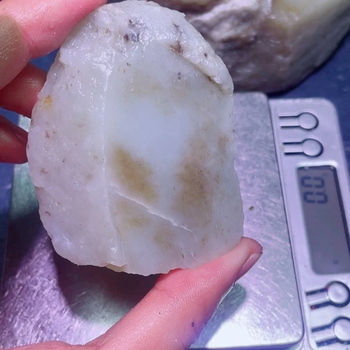 和田玉（糖玉）未镶嵌珠宝半成品