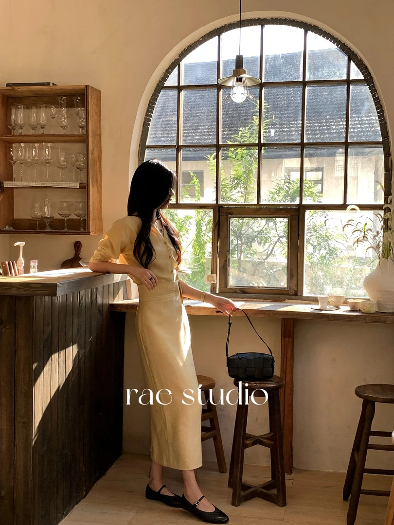 【Rae】高级设计款清冷气质V领长裙套装r622