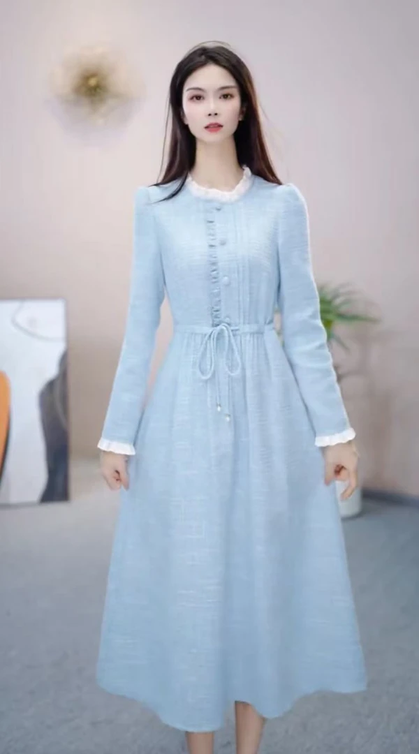 【依橙服饰】 X281 # 2025 新款  时尚 减龄 气质  连衣裙