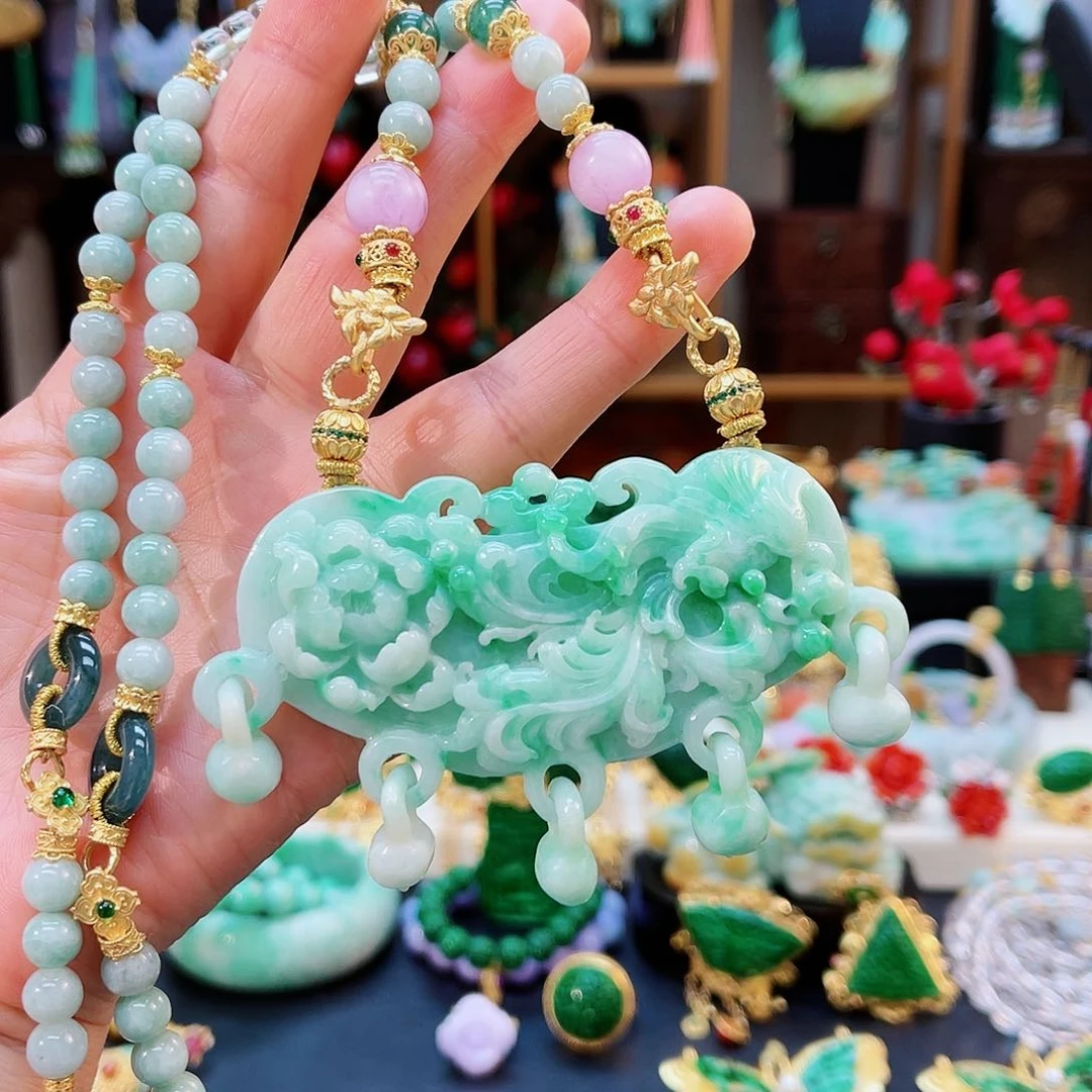 翡翠合金颈饰48小时鉴赏期
