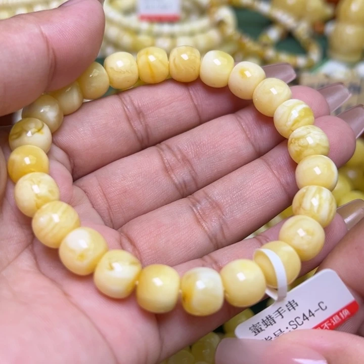 蜜蜡未镶嵌珠宝奇石