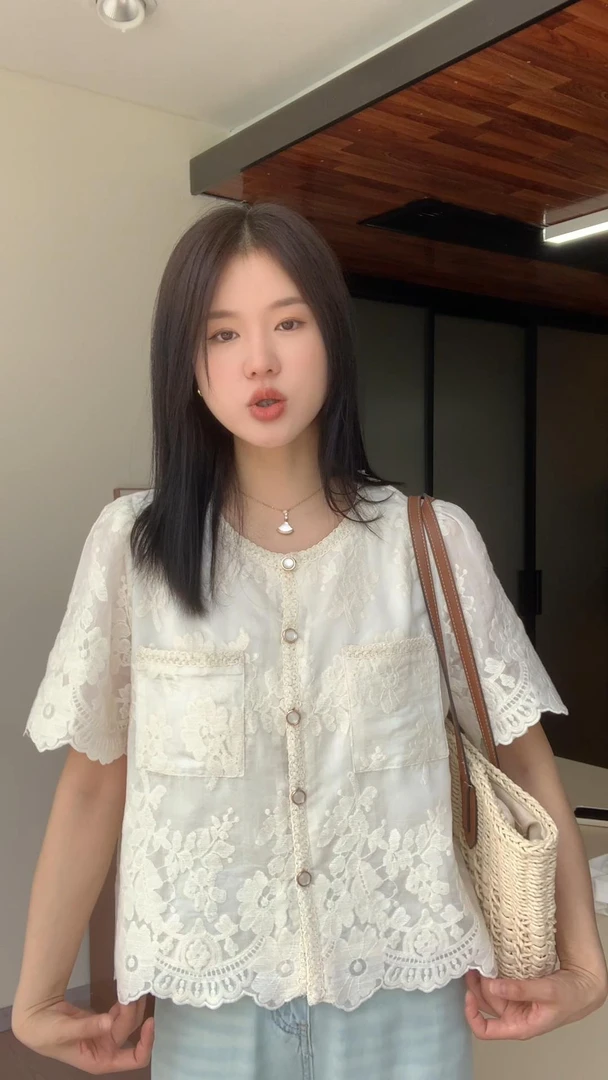 双口袋刺绣小衫/新中式短款小衫2025年夏季天丝短袖百搭绣花上衣