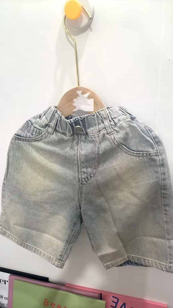 681牛仔裤（以直播衣服为准）婴幼儿衣服