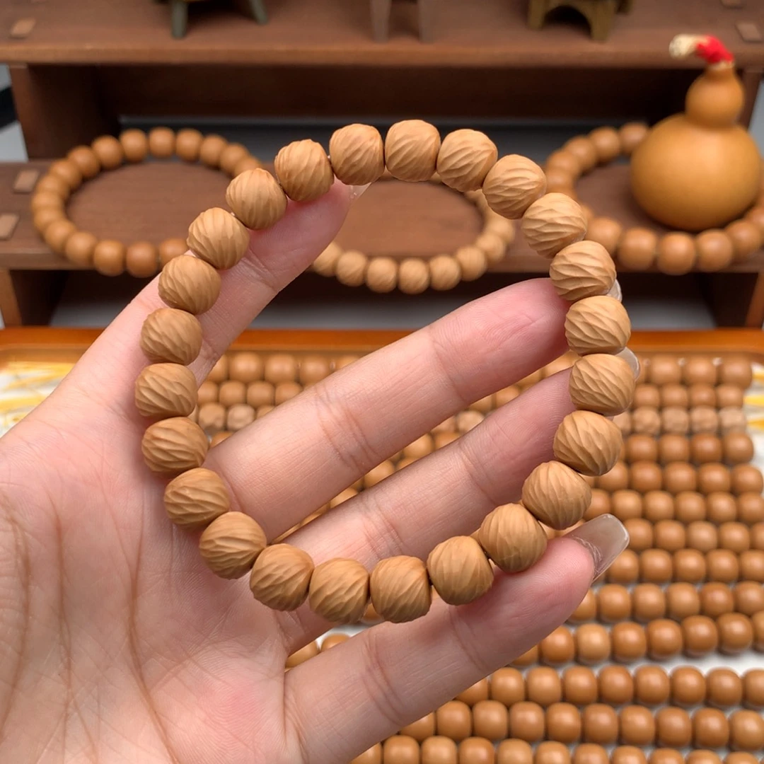 猴头核桃手串招*兔微瑕云锦