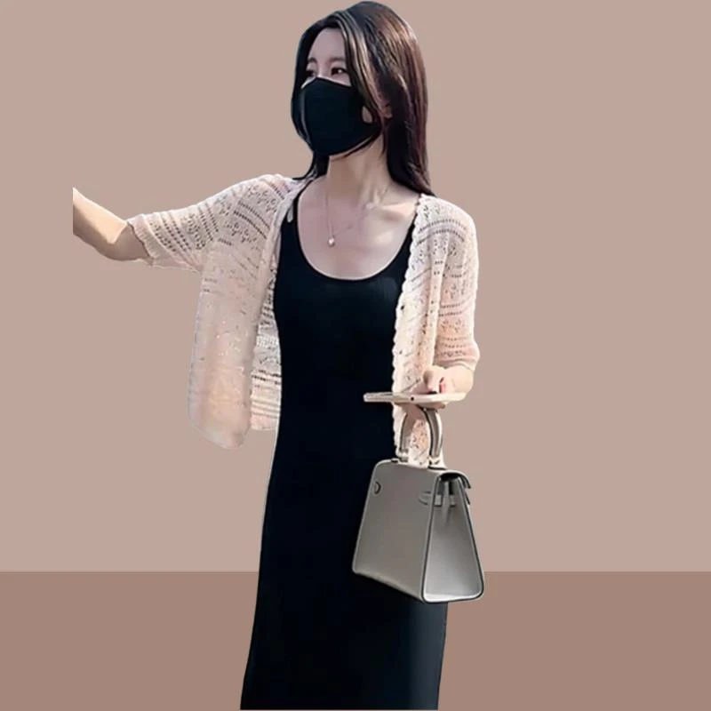 短款中袖外搭开衫夏季薄款冰丝针织小披肩女装2025新款空调罩衫潮