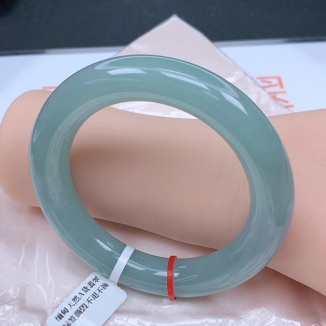 【闪购商品】未镶嵌手镯翡翠，58